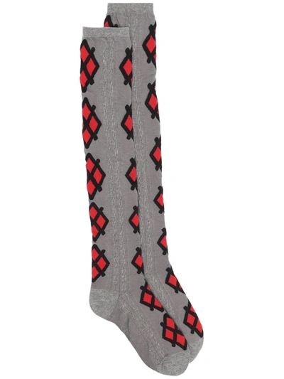Molly Goddard Mica Argyle Jacquard Cotton Knee High Socks In Grey/ Red