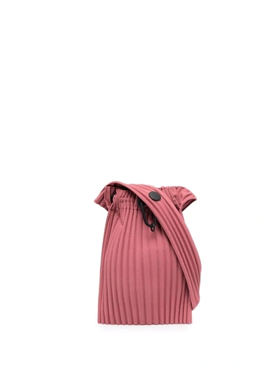 Issey Miyake Pleated Messenger Bag In Rosa