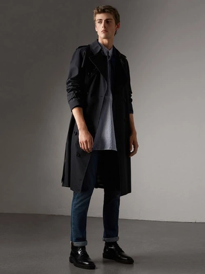Burberry The Westminster – Extra-long Trench Coat In Navy
