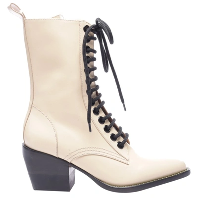 Pre-owned Chloé Leather Ankle Boots In White