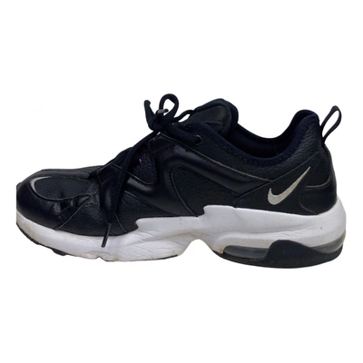 Pre-owned Nike Leather Low Trainers In Black