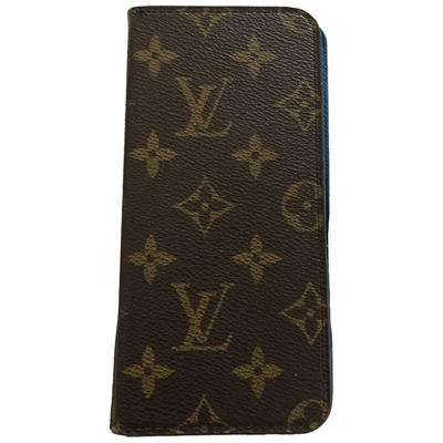 Pre-owned Louis Vuitton Cloth Iphone Case In Brown