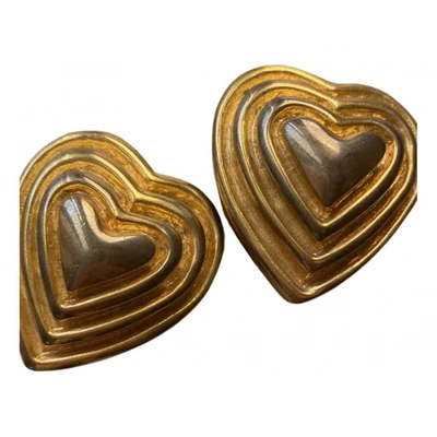 Pre-owned Escada Earrings In Gold