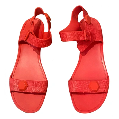 Pre-owned Givenchy Flip Flops In Red