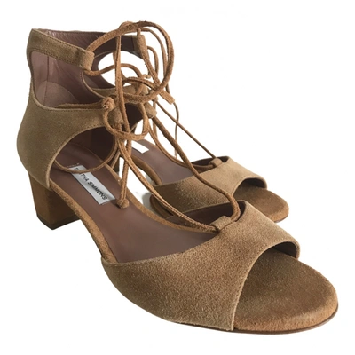Pre-owned Tabitha Simmons Ballet Flats In Camel