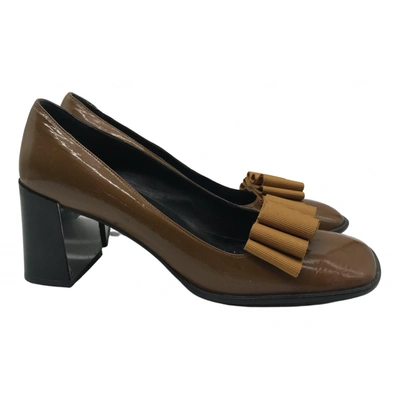 Pre-owned Lella Baldi Patent Leather Heels In Camel