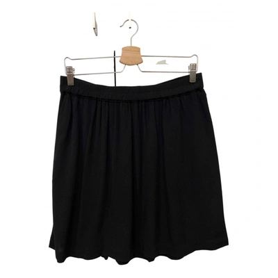 Pre-owned Samsoe & Samsoe Mini Skirt In Black