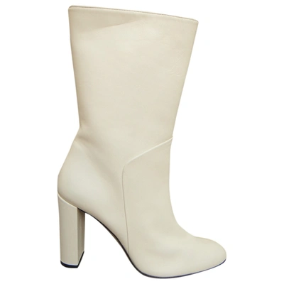 Pre-owned Sebastian Milano Leather Ankle Boots In White