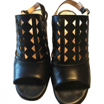 Pre-owned Barker Leather Sandals In Black