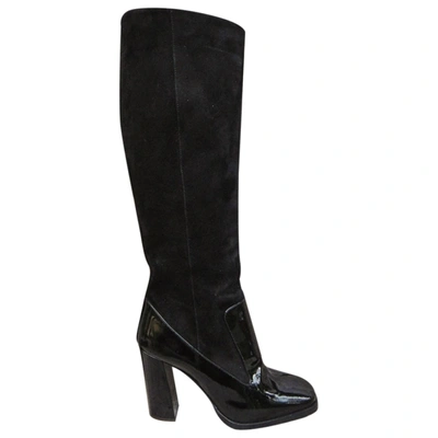 Pre-owned Max Mara Boots In Black