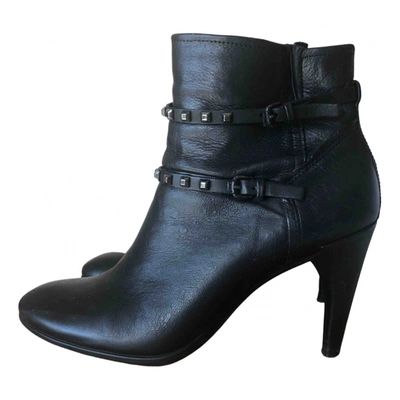 Pre-owned Ecco Leather Ankle Boots In Black