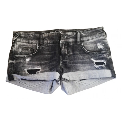 Pre-owned Guess Grey Denim - Jeans Shorts