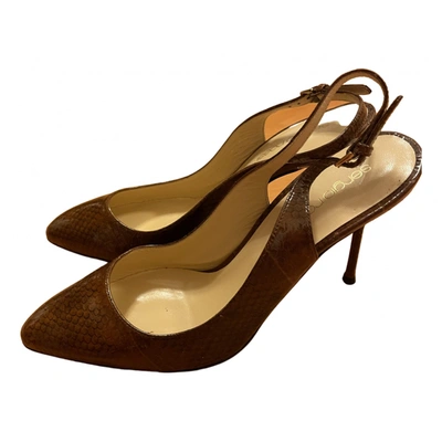 Pre-owned Sergio Rossi Patent Leather Heels In Brown
