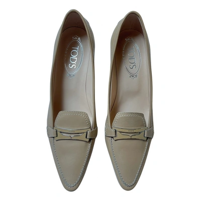 Pre-owned Tod's Leather Heels In Beige