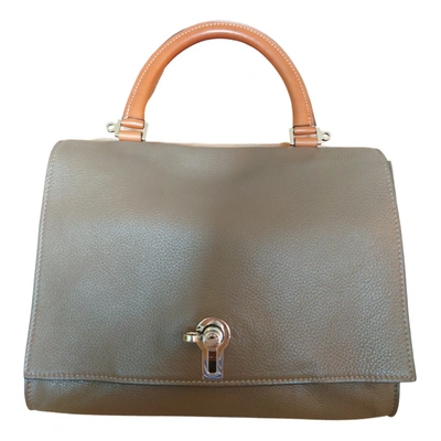 Moynat Ballerine PM Leather Bag w/strap.Never been used.Same as  Barney's ($4600)