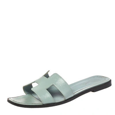 Pre-owned Hermes Blue Patent Leather Oran Sandals Size 38.5