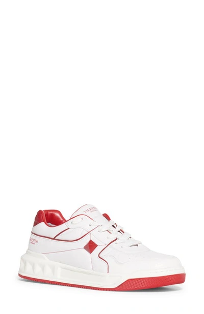 Valentino Garavani 20mm Roman Stud Leather Trainers In White/valentino Red