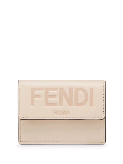 Fendi Logo凹面压花三折钱包 In Pink