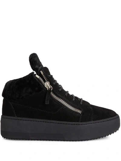 Giuseppe Zanotti Kriss 皮毛一体衬里板鞋 In Black