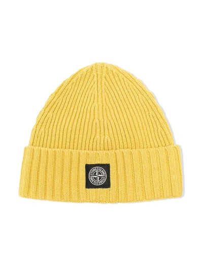 Stone Island Junior Kids' Logo-patch Ribbed-knit Beanie In Yellow