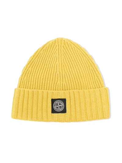 Stone Island Kids' Logo-patch Ribbed-knit Beanie In Yellow