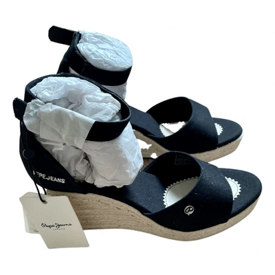 Pre-owned Pepe Jeans Cloth Sandal In Black