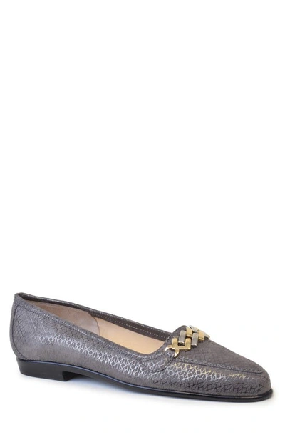 Amalfi By Rangoni Oste Loafer In Asphalt Fifties Leather