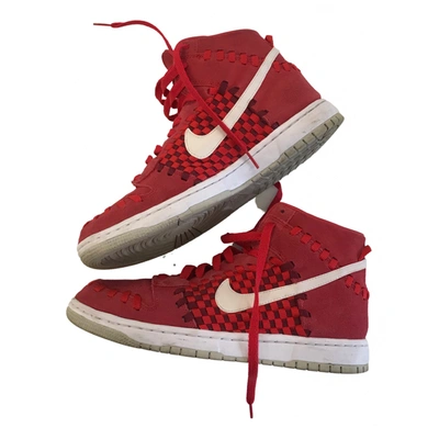 Pre-owned Nike Sb Dunk Leather High Trainers In Red