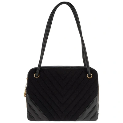 Pre-owned Chanel Bi-material Shoulder Bag In Black