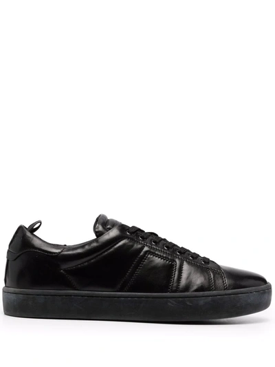 Officine Creative Low-top Sneakers In Schwarz