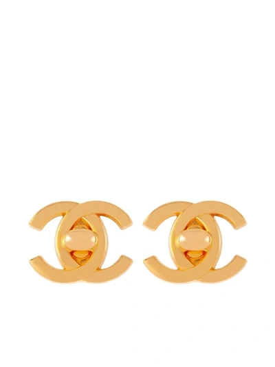 Pre-owned Chanel 1995 Cc Turn-lock Clip-on Earrings In Gold