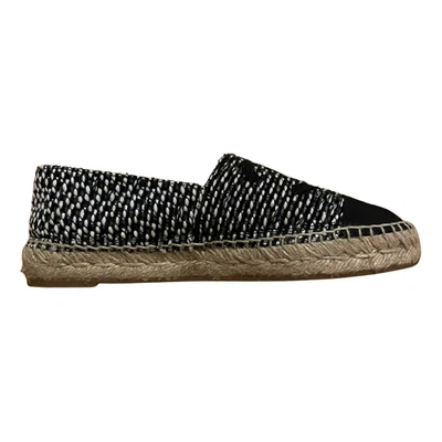 Pre-owned Chanel Cloth Espadrilles In Navy