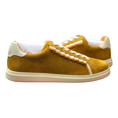 Pre-owned Tory Burch Trainers In Yellow