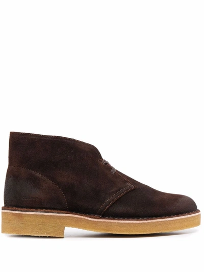 Clarks Lace-up Suede Desert Boots In 褐色