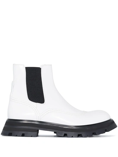 Alexander Mcqueen Wander Chelsea Boots In Ivory