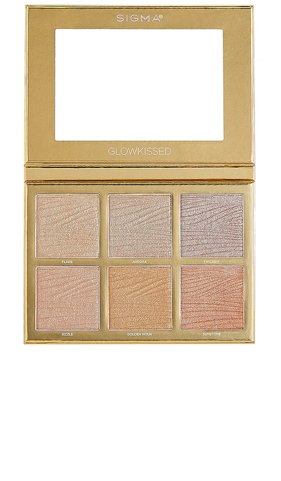 SIGMA BEAUTY GLOWKISSED HIGHLIGHT PALETTE,SGBY-WU46