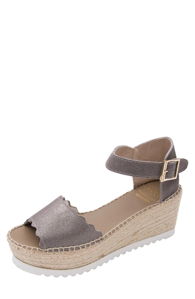 Andre Assous Cacia Platform Wedge Sandal In Pewter Suede
