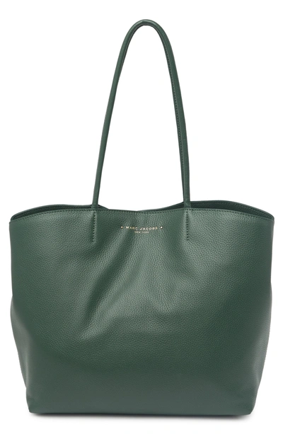 Marc Jacobs Supple Leather Tote Bag In Cucumber