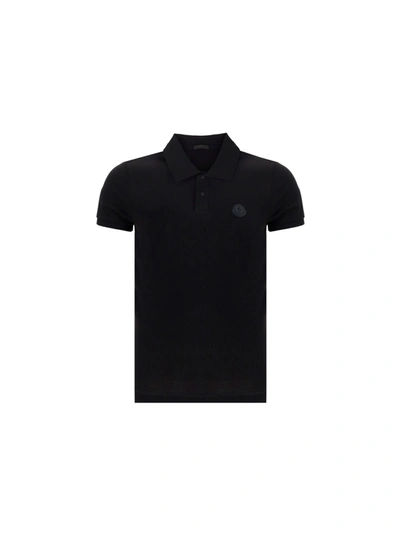 Moncler T-shirt In Black