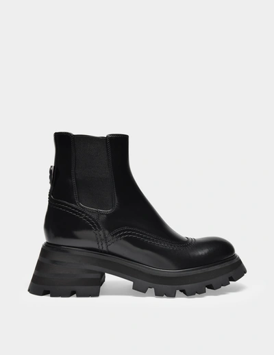 Alexander Mcqueen Upper And Ru Ankle Boots In Black