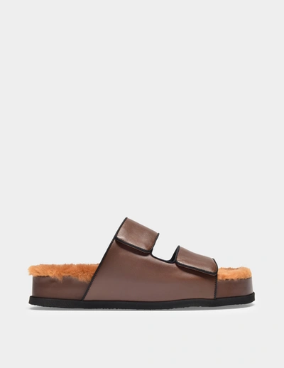 Neous Sandalen Dombai Sherling Aus Braunem Leder In Brown