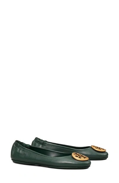 Tory Burch Minnie Travel Ballet Flat In Dark Green / Gold