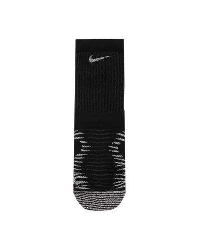 Nike Trail Running Crew Socks In Black