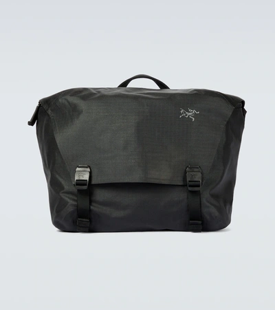 Arc'teryx Granville 10 Messenger Bag In Black