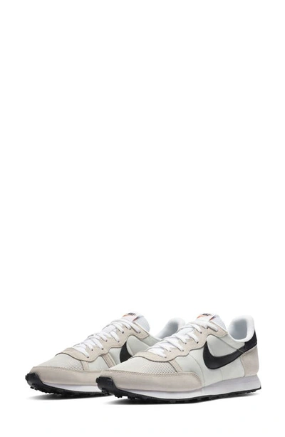 Nike Challenger Og Sneaker In Light Bone/ Black/ White