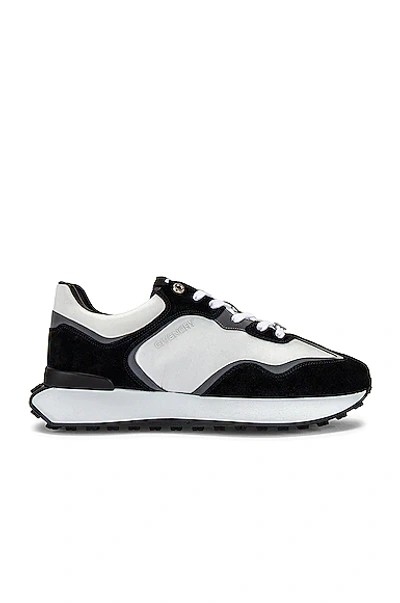 Givenchy Giv Runner Leather And Suede Trainers In Black
