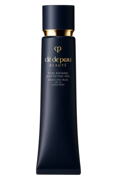 CLÉ DE PEAU BEAUTÉ CLÉ DE PEAU BEAUTÉ PORE-REFINING MATTIFYING VEIL SPF 25 SUNSCREEN,16184