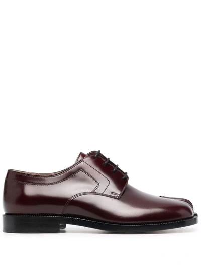 Maison Margiela X Browns 50 Tabi Derby Shoes In Rot