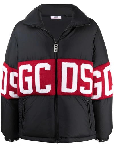 Gcds Man Black Down Jacket With Logo Band In Contrast Knit