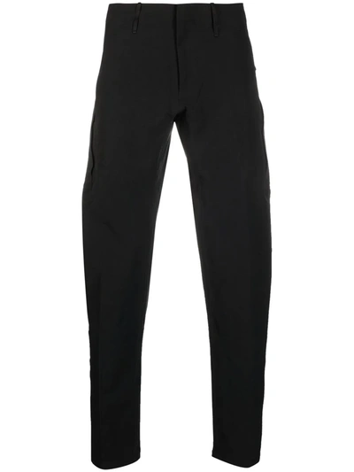 Veilance Mid-rise Tapered Trousers In Schwarz